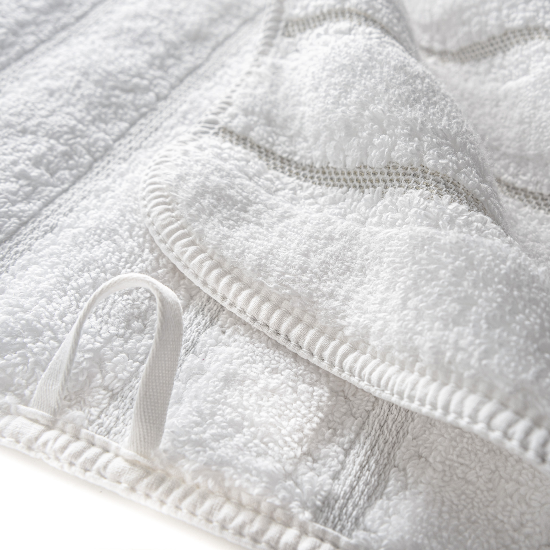 MERIDIAN TOWELS