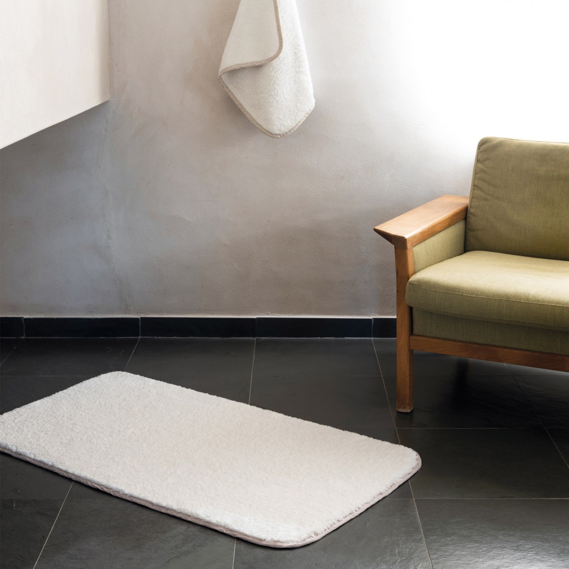 LINEN SNOW BATH RUG