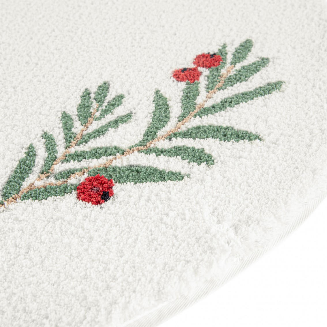 HOLLY BATH RUG