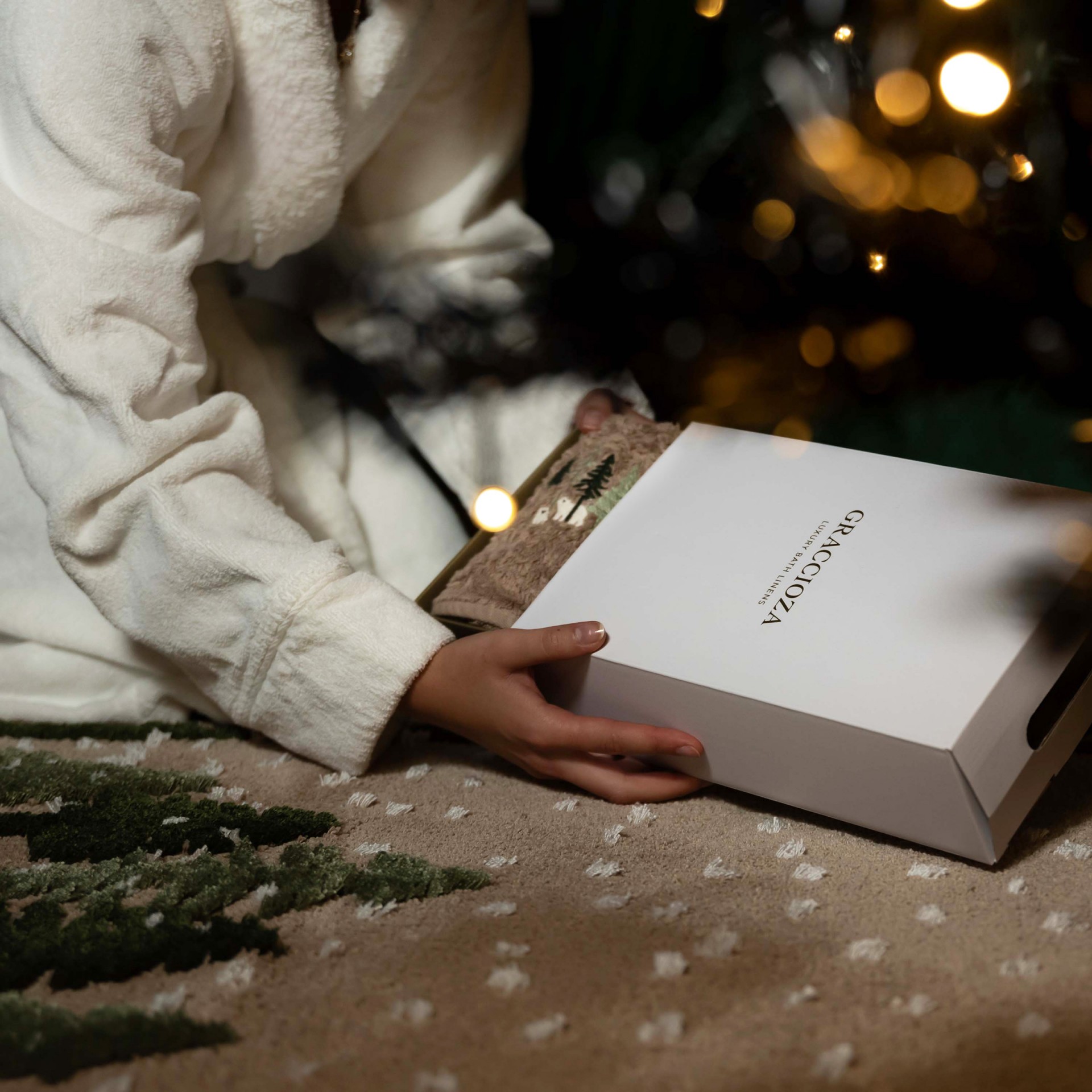 SNOW BEAR 3 X 12'X20' PACK