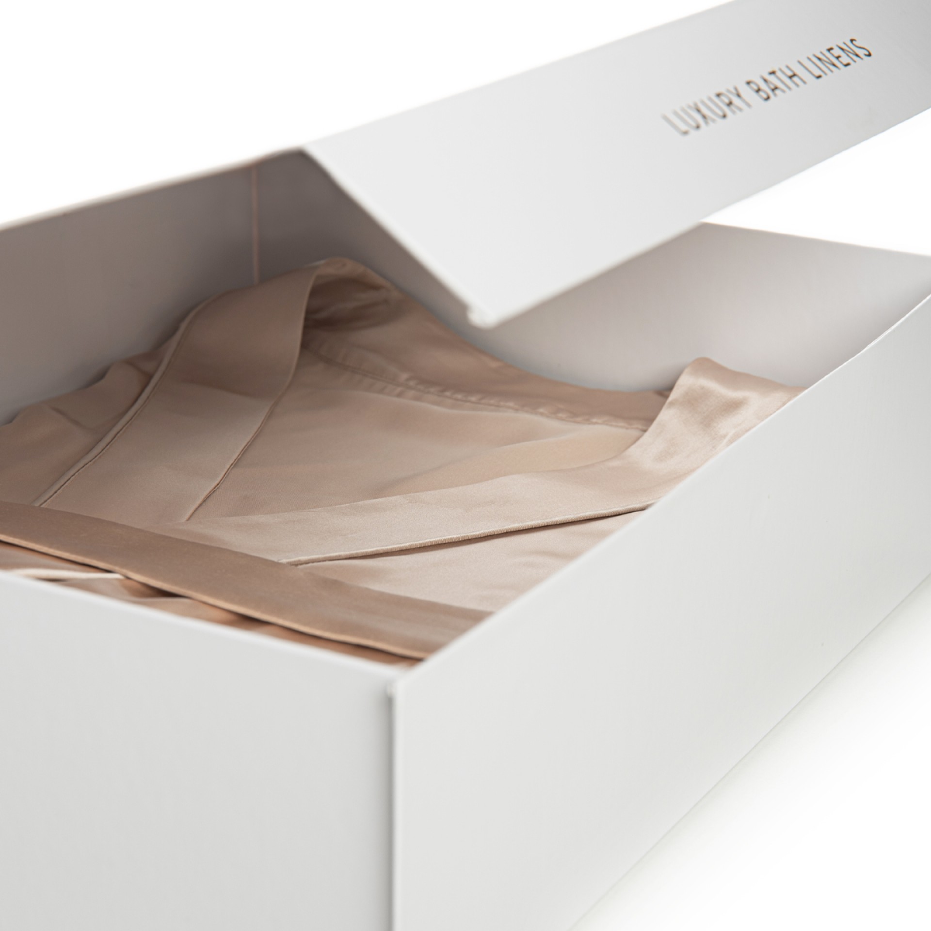 ALLURE ROUPÃO DE SEDA MULBERRY