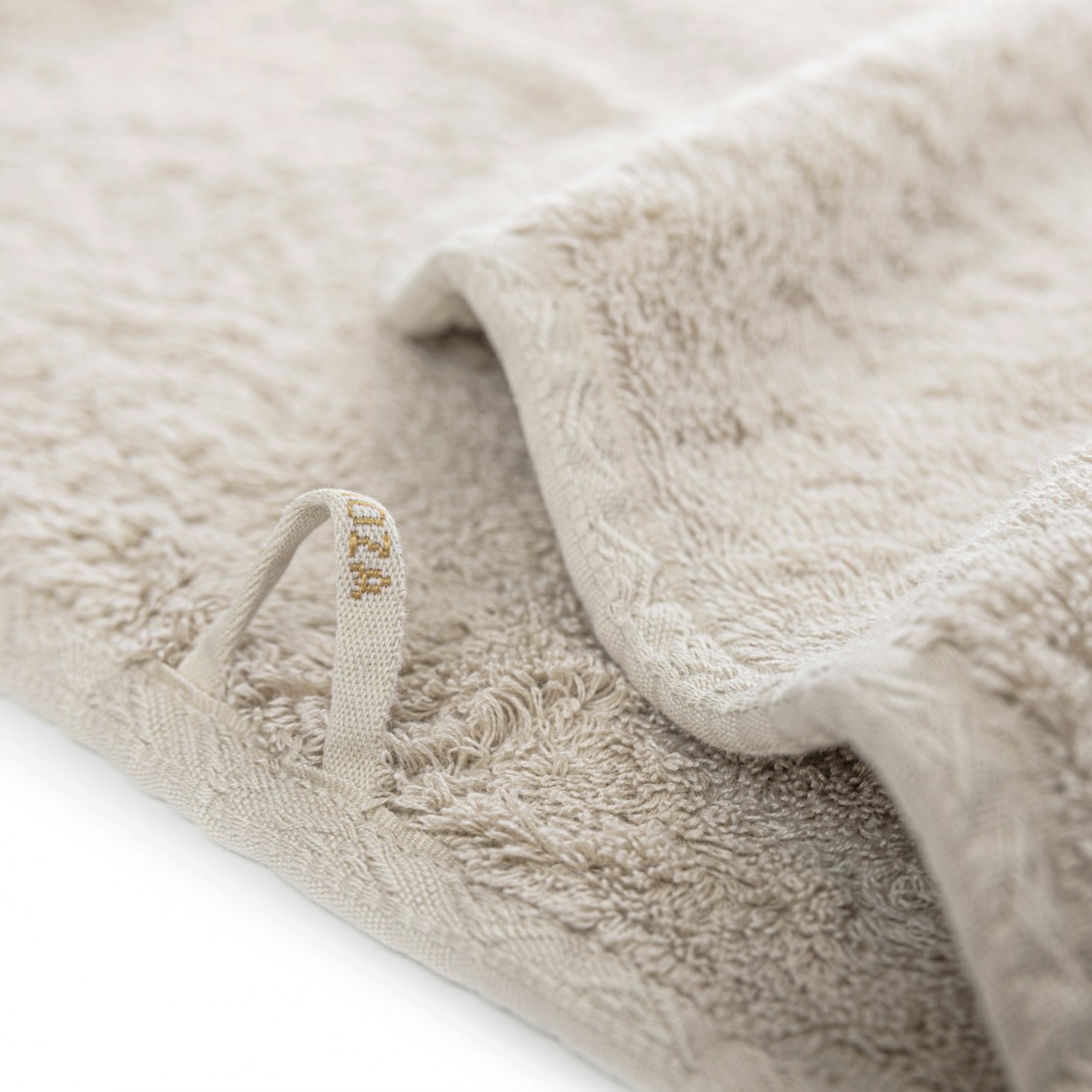 GRAND EGOIST TOWELS