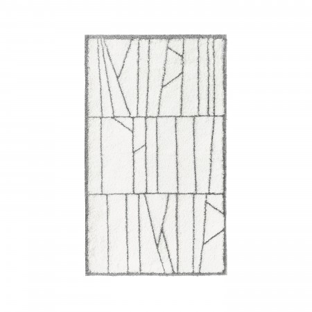 MODEST BATH RUG