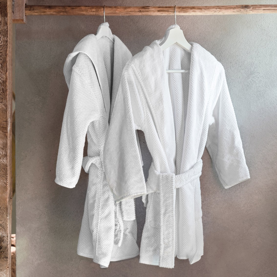 BEE WAFFLE KIDS BATH ROBE